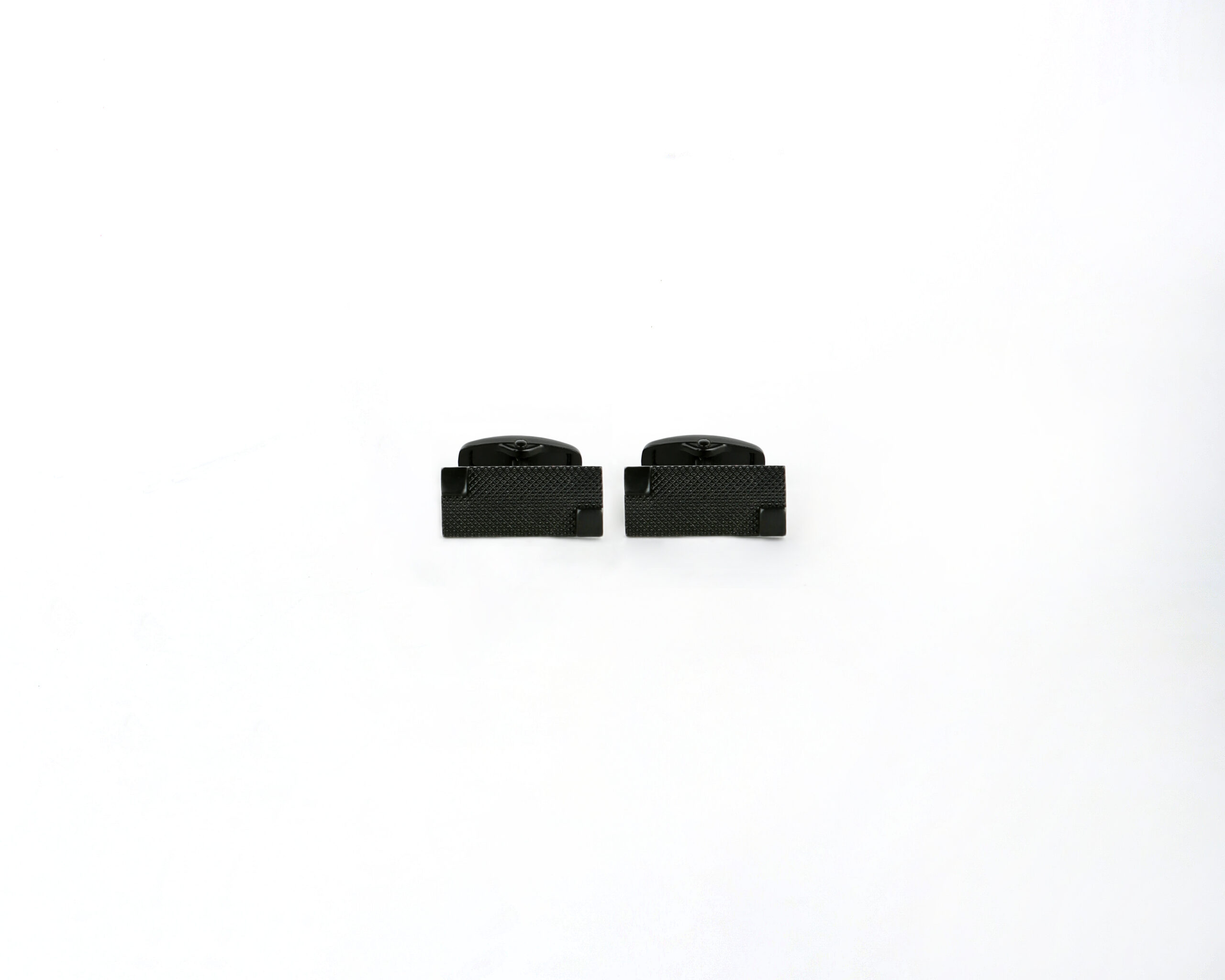 126 CUFFLINKS - Image 1