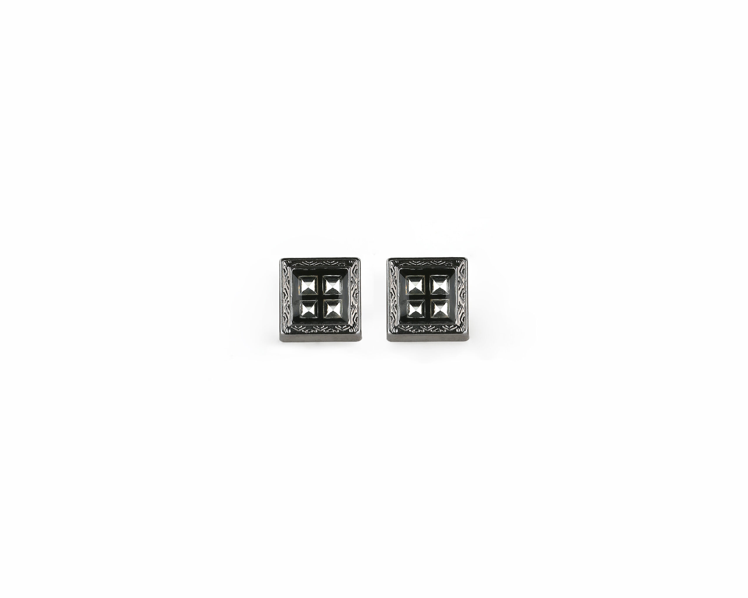 149 CUFFLINKS - Image 1