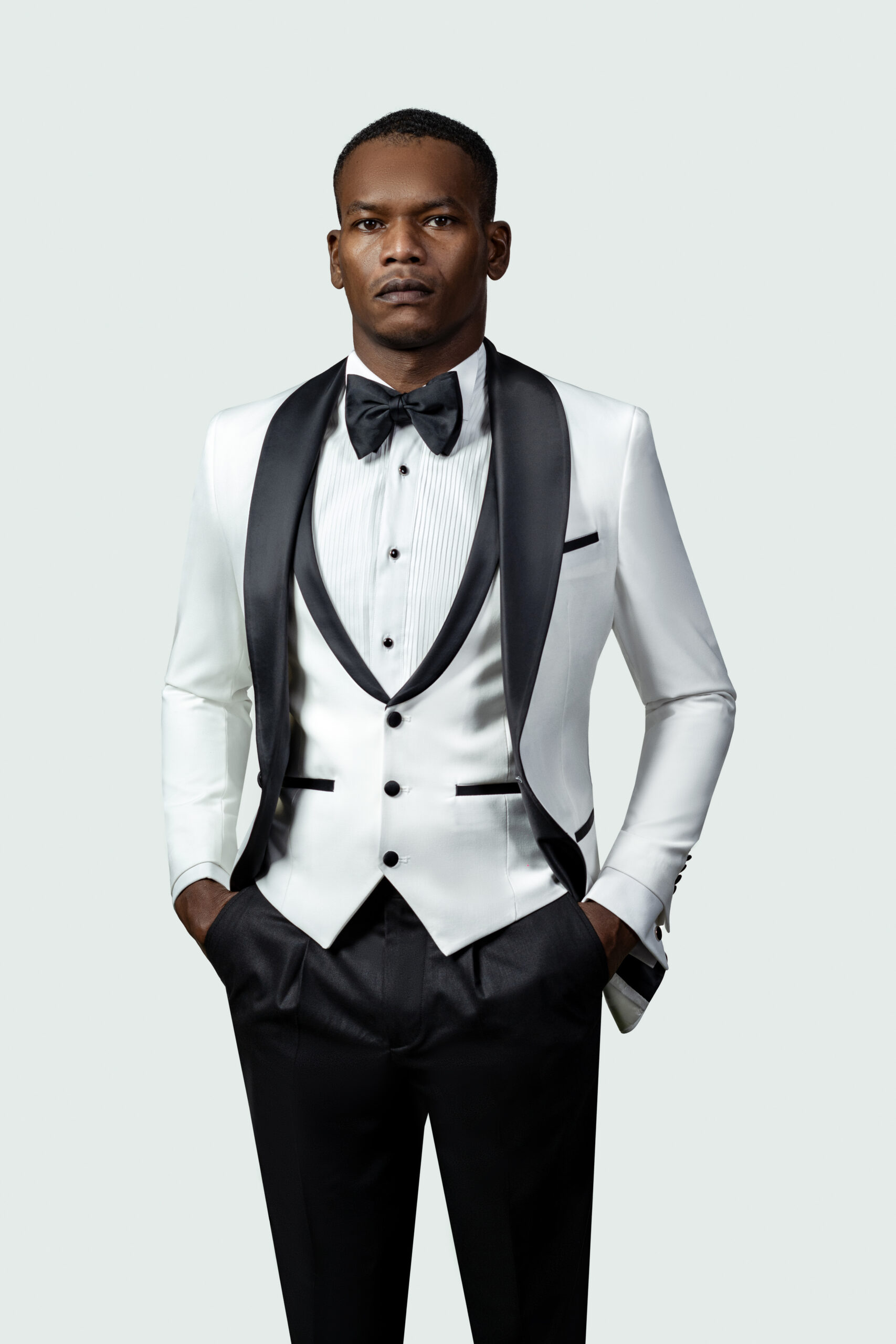 DSC01505E2 WHITE SHAWL LAPEL TUXEDO - Image 1