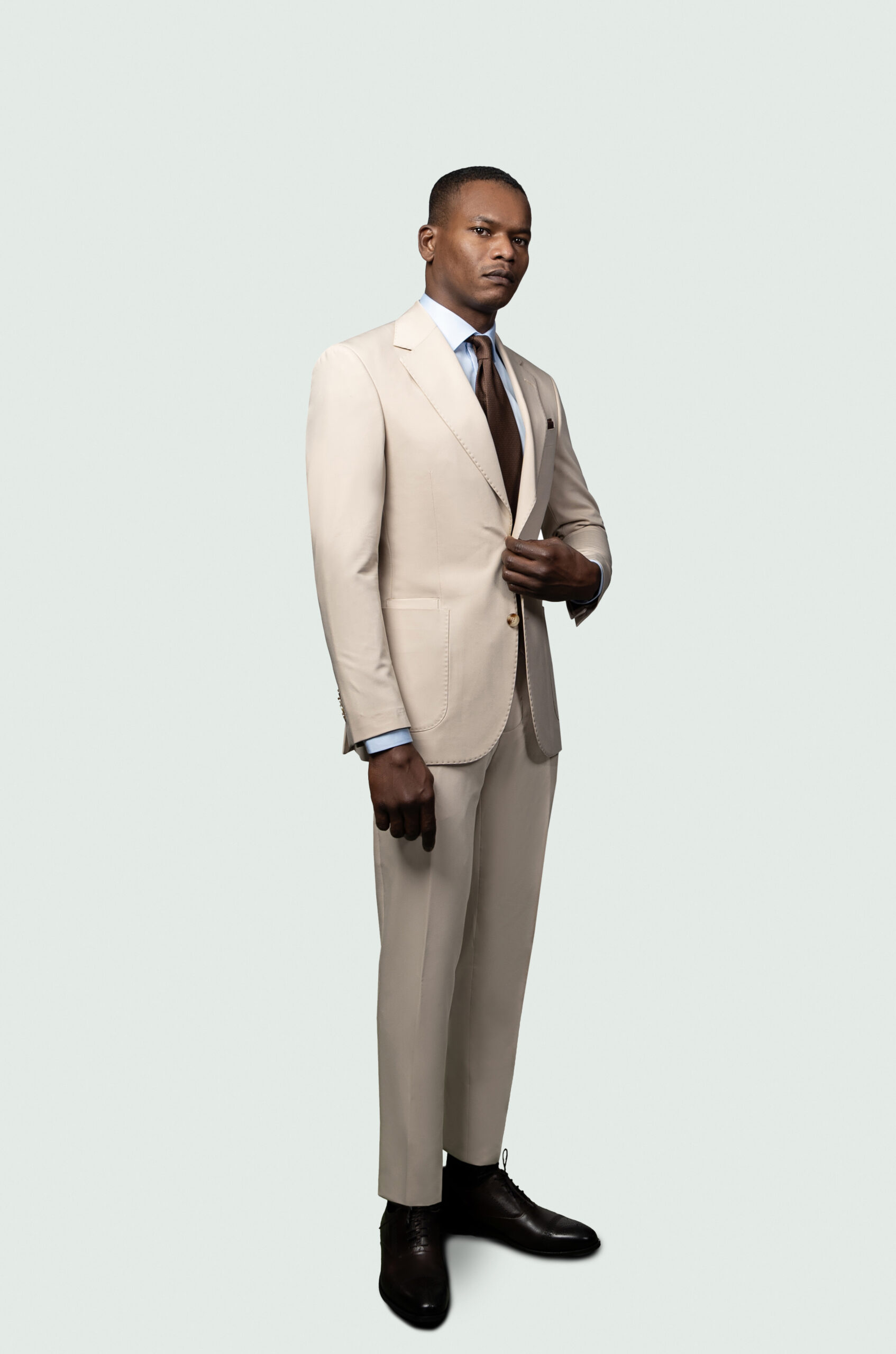 DSC01597E1 BEIGE SUIT WITH PATCH POCKETS - Image 1