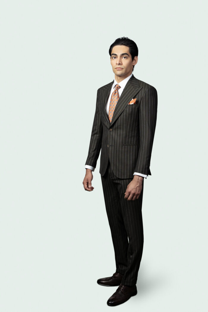 CHALK-STRIPED SUIT WITH JETTED POCKETS - Image 3
