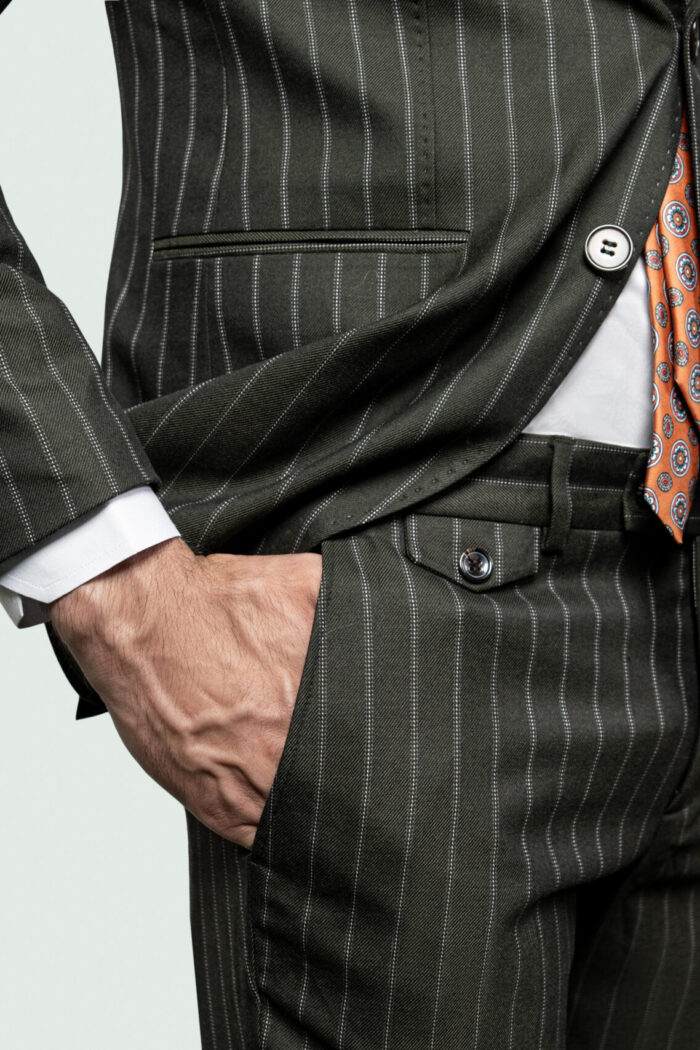 CHALK-STRIPED SUIT WITH JETTED POCKETS - Image 4