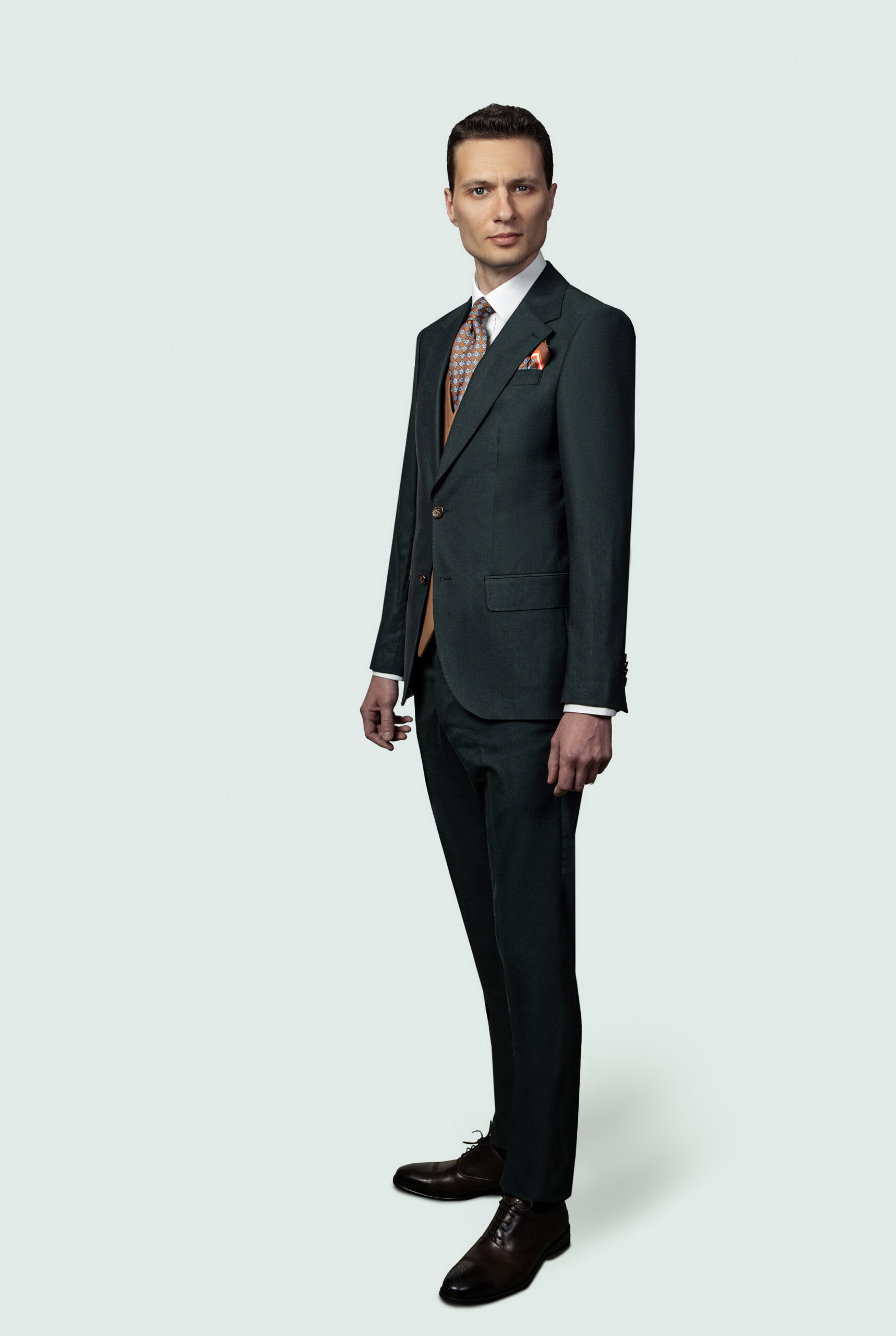 DSC01770E2 GREEN WIDE LAPEL SUIT - Image 1