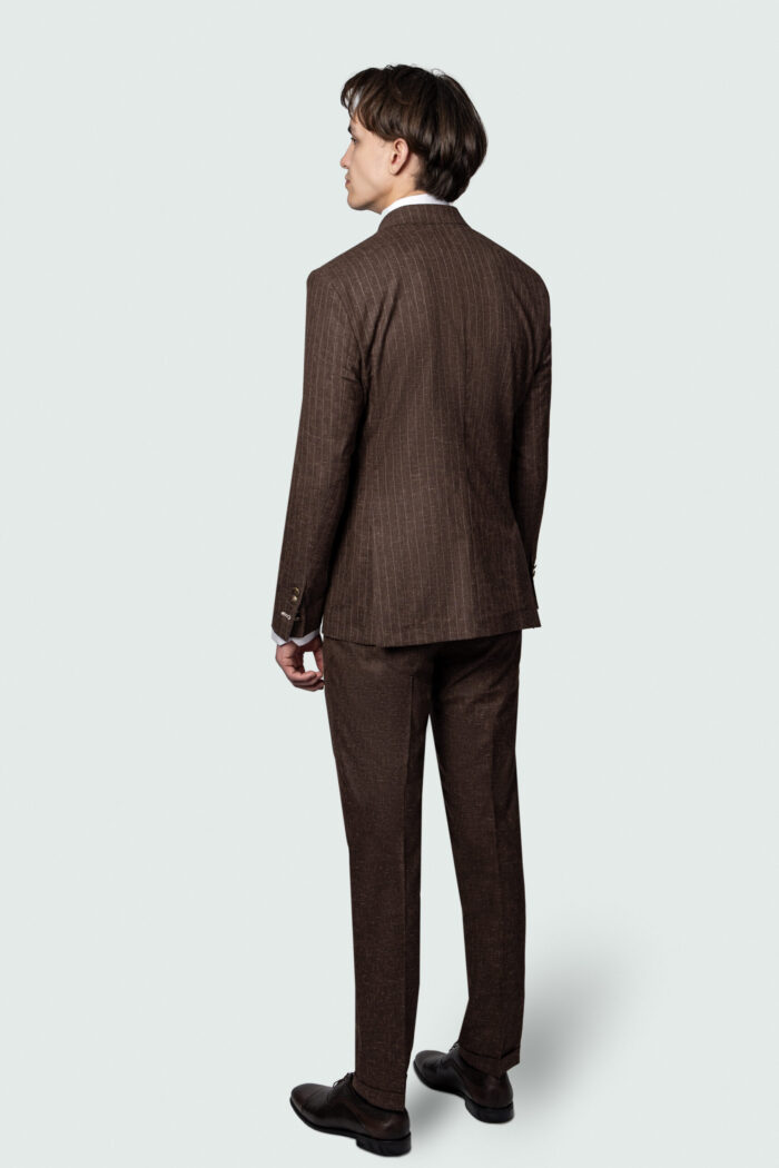 4 BUTTON BROWN DOUBLE-BREASTED - Image 3