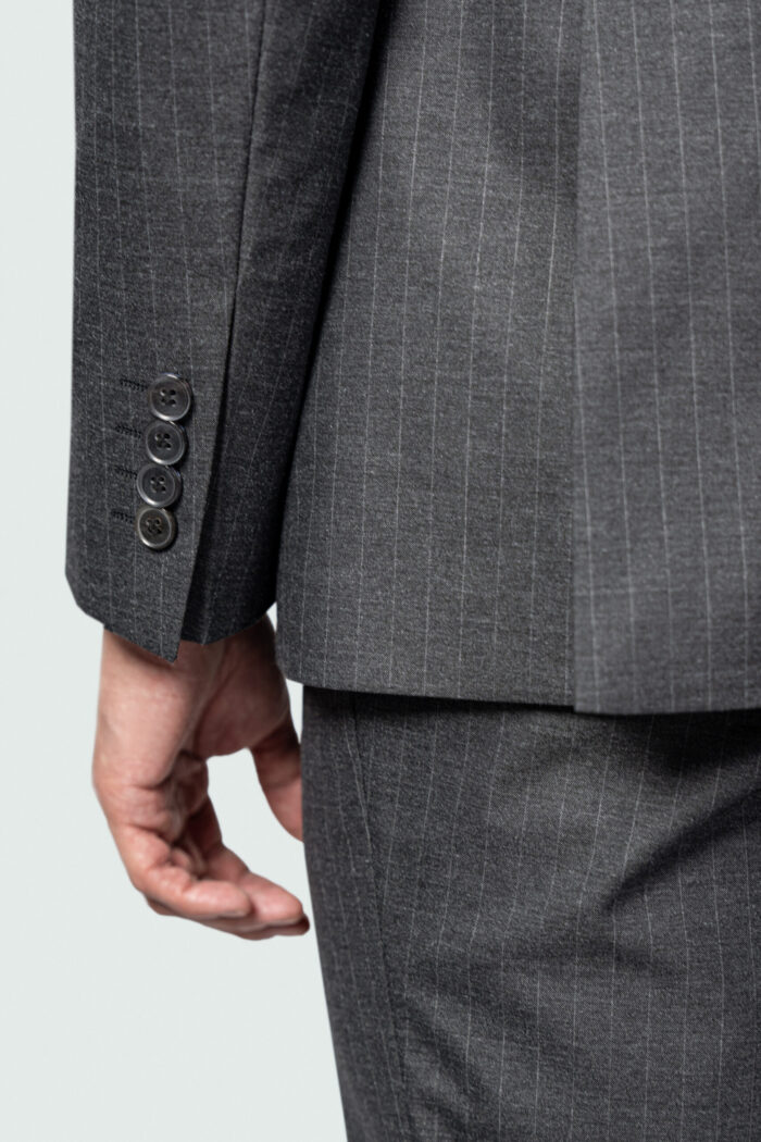 GREYLINE CLASSIC SUIT - Image 4