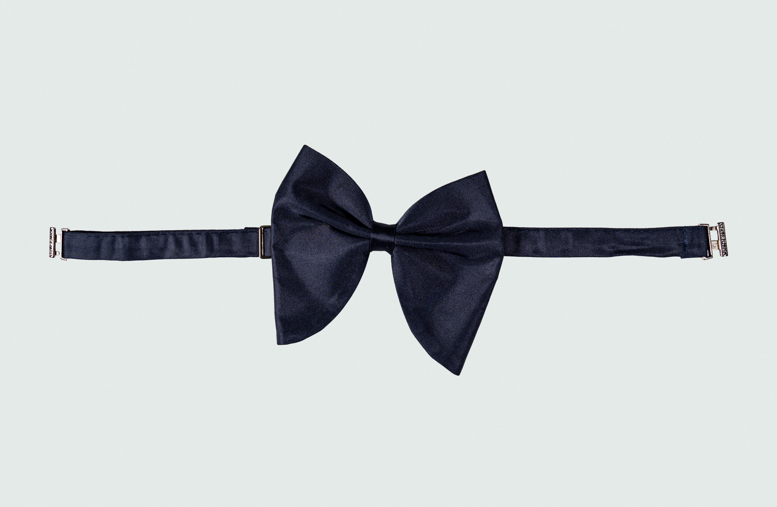 DSC06822E1 CLASSIC MEN’S BOW TIE - Image 1