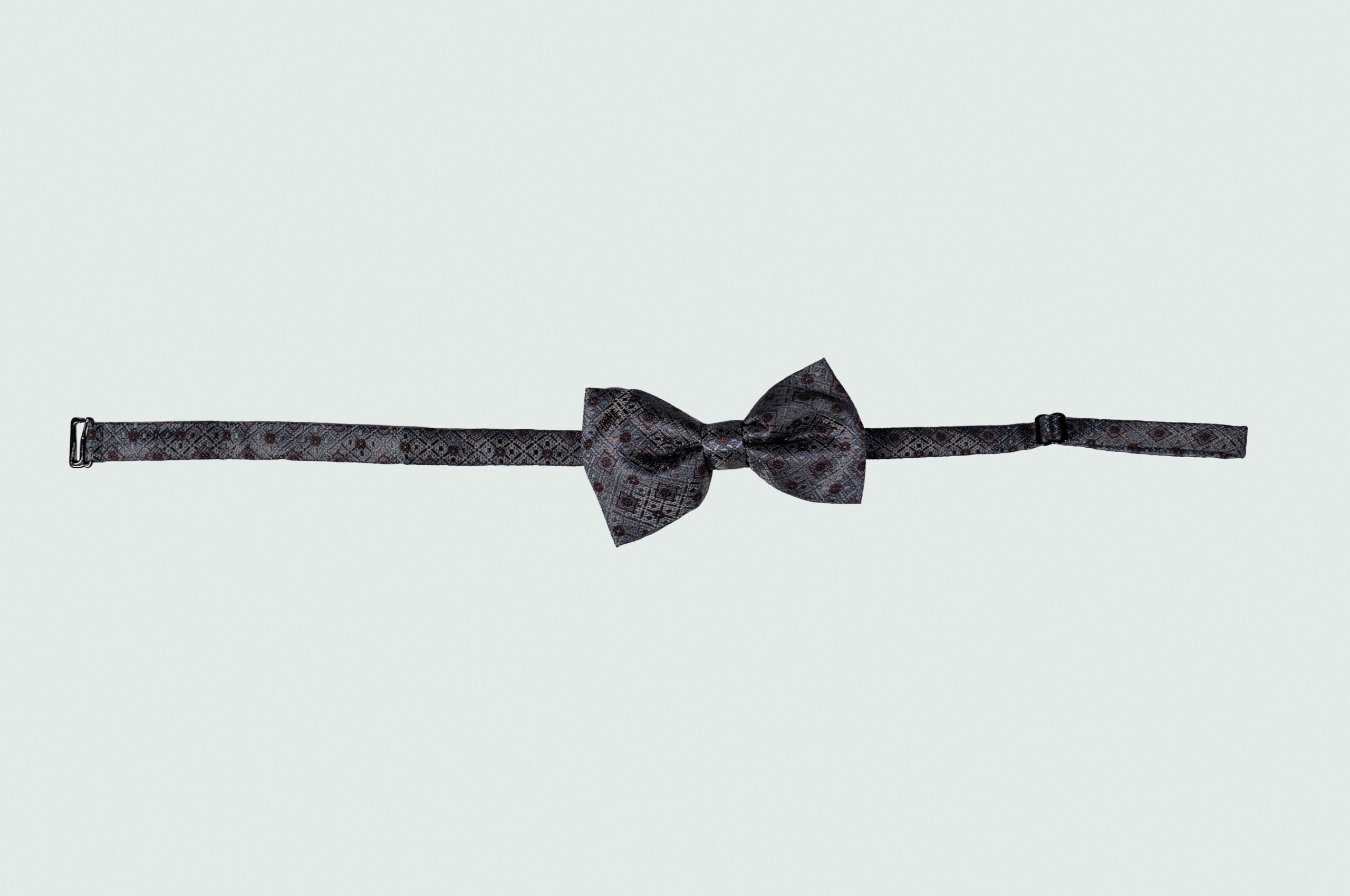 DSC06937E1 CLASSIC MEN’S BOW TIE - Image 1