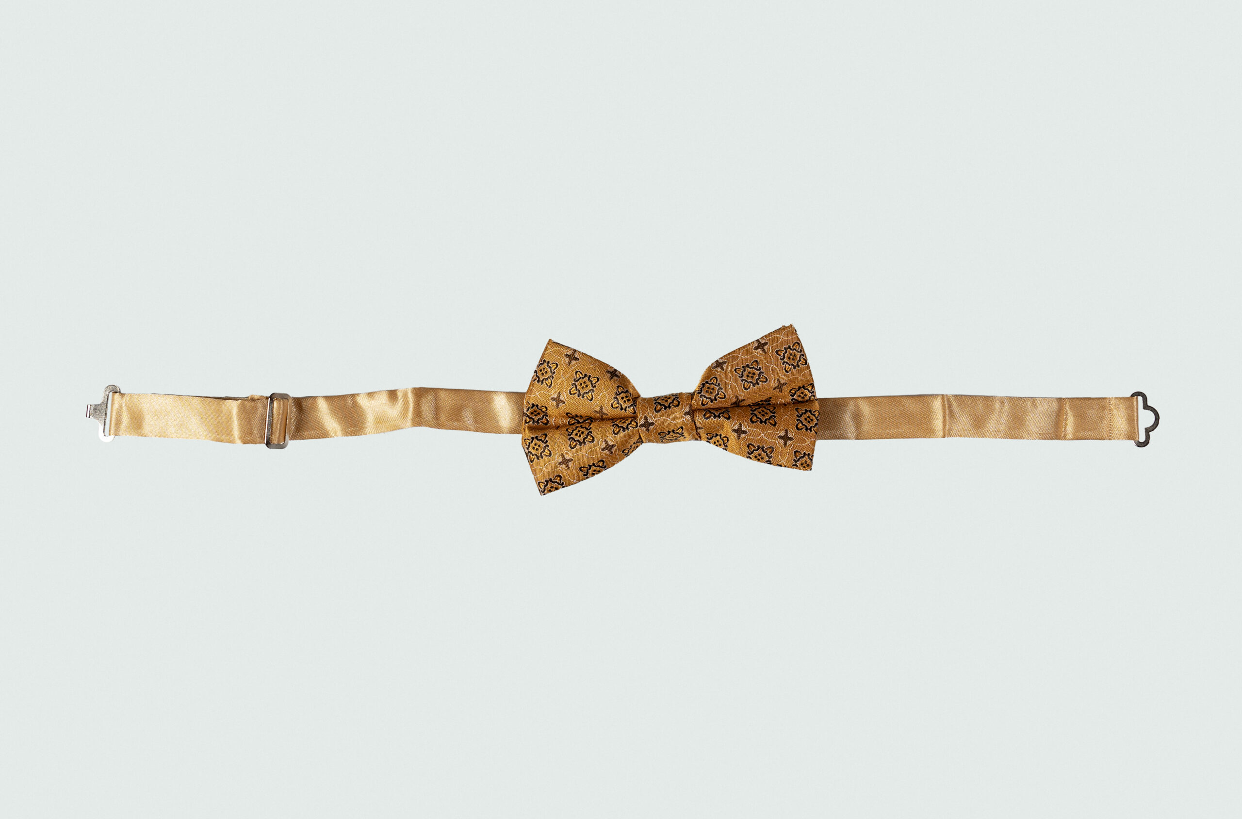 DSC06948E1 CLASSIC MEN’S BOW TIE - Image 1