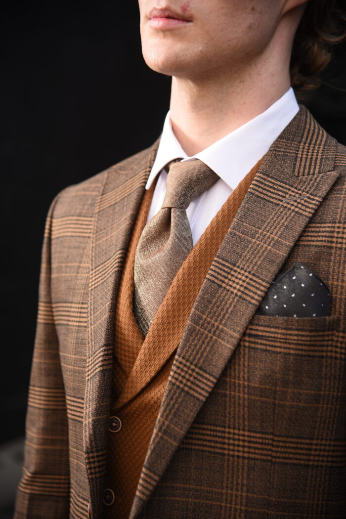brown-casual-checkered-blazer