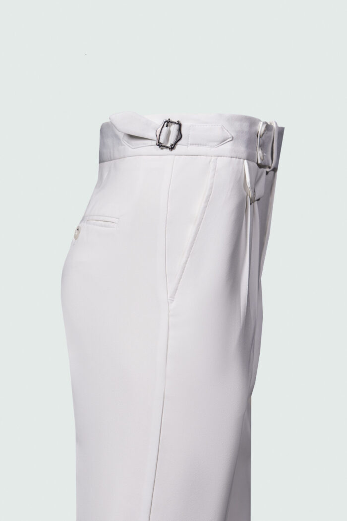 G.I.G_FASHION WHITE HIGH-WAIST PANTS - Image 2