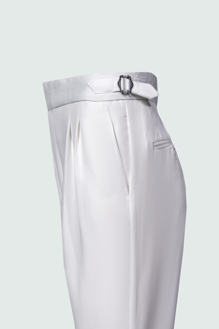 G.I.G_FASHION WHITE HIGH-WAIST PANTS - Image 3