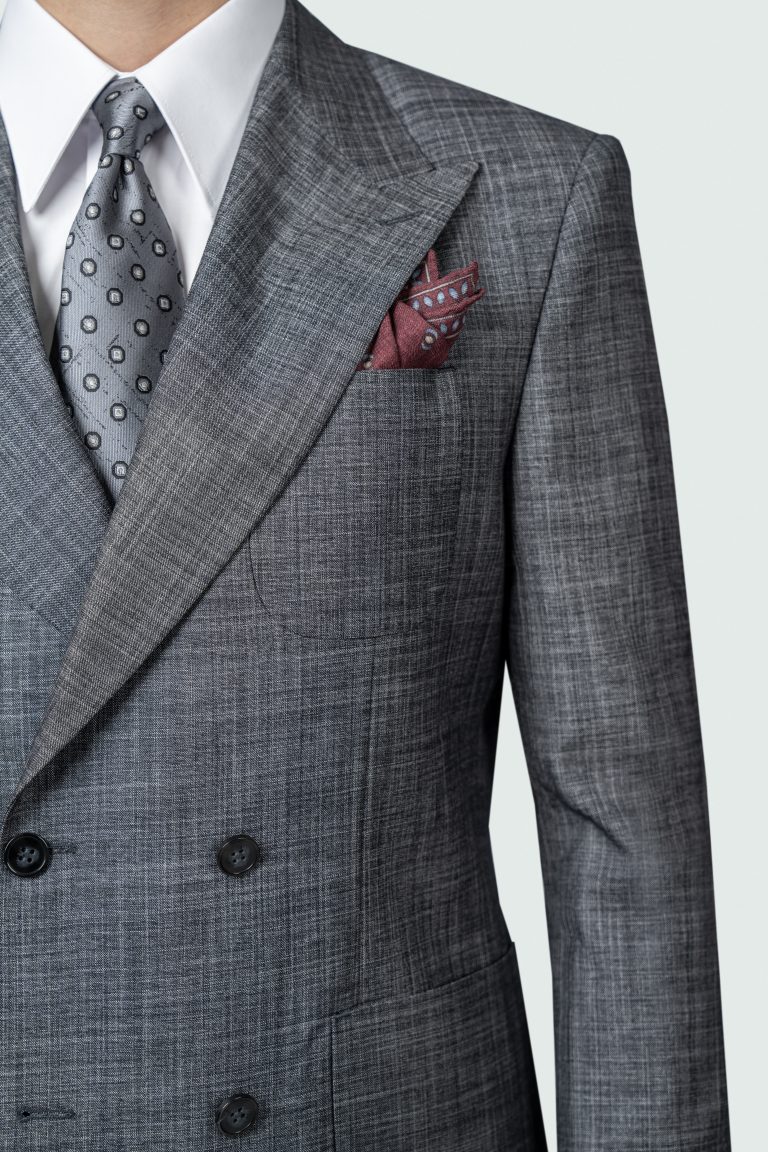 Dark Gray Double_Breasted Suit - Image 4